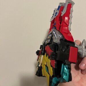 Power Rangers Dino Knight Morpher Toy with Lights, Sounds and Red Ranger Key